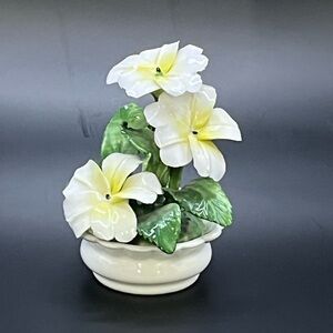 White and Green Bone China Floral Accent Arrangement, Vintage,Radnor